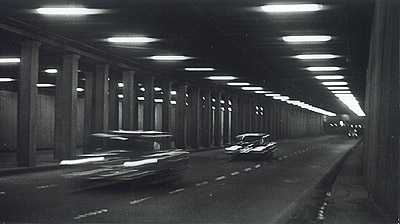 В тоннеле. Москва. 1960