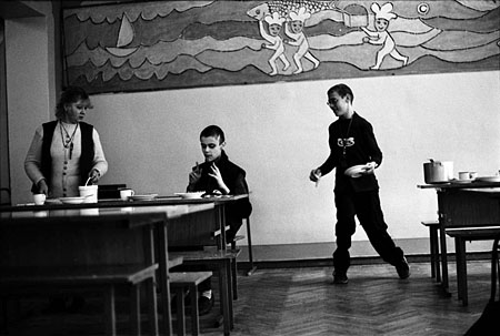 Снимок 16 из выставки «Какого цвета синий?»