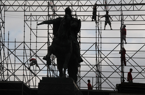 Памятник князю Юрию Долгорукому. Москва, 2007