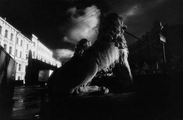 Львиный мостик в грозу. 1995 (?)
