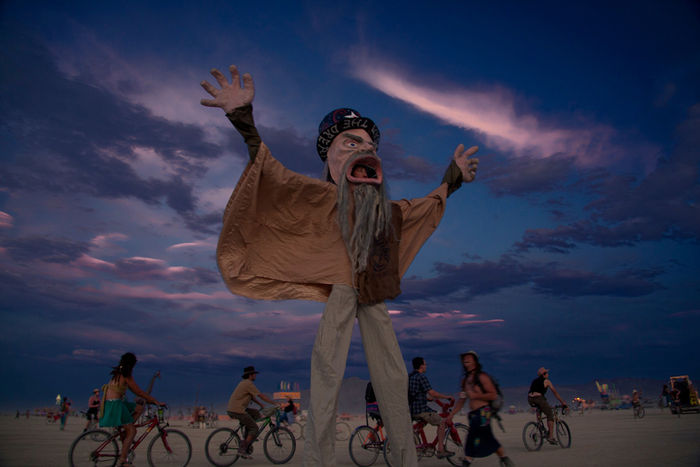 Снимок 12 из выставки «Burning Man»