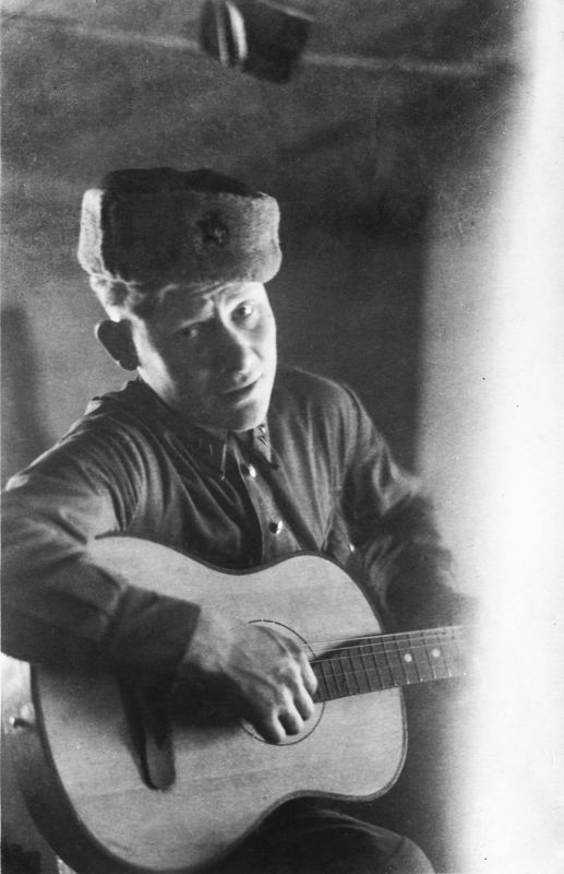 Дерунов. 1943. Бумага, черно-белая фотопечать. 30 х 20 см